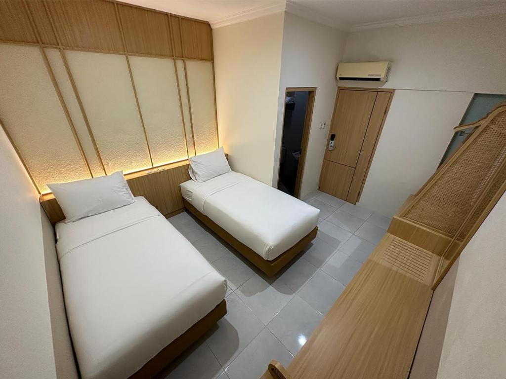 Hotel Masri Living By Daphna International Kejayan Exterior foto